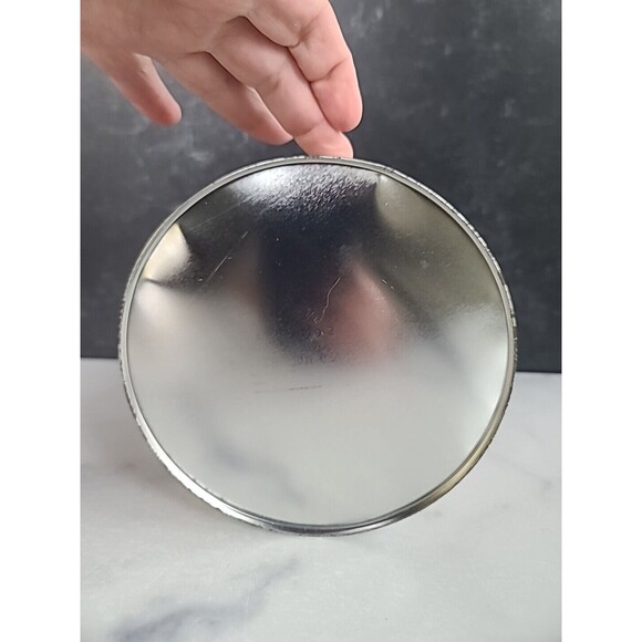 Pepperidge Farm Pirouette Cookies Empty Tin Large 28 oz 8x6-Inch Canister Shape - Picture 6 of 10